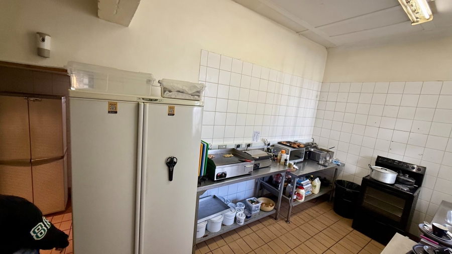 Commercial Property for Sale in Thesen Islands Western Cape